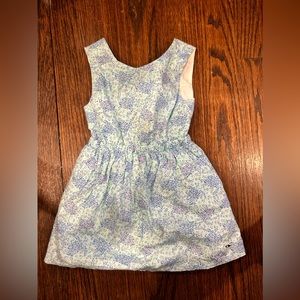 Vineyard vines dress